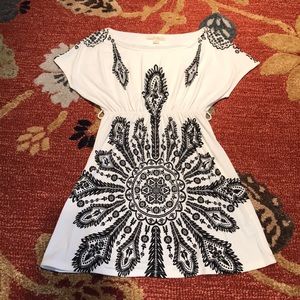 Black and white printed dress